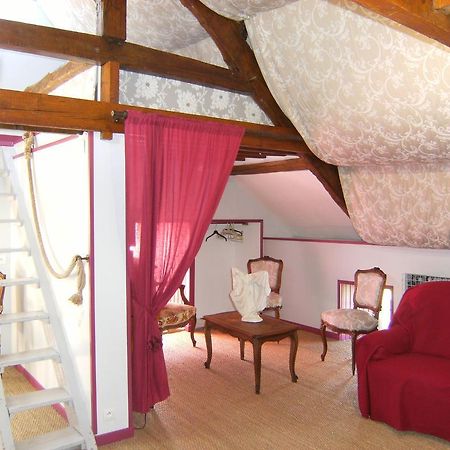 Le Relais Du Mont Chauve Bed and Breakfast Caumont-Sur-Aure Exterior foto