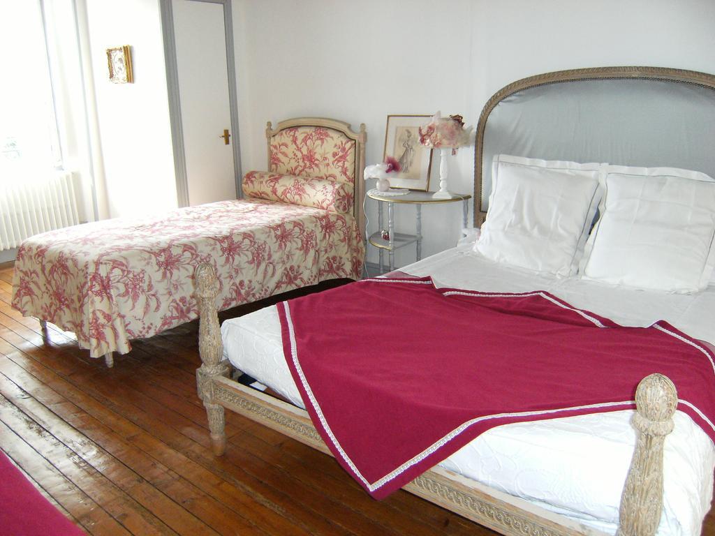 Le Relais Du Mont Chauve Bed and Breakfast Caumont-Sur-Aure Habitación foto