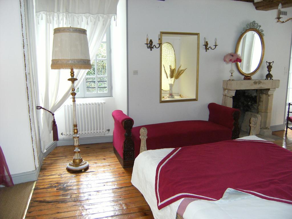 Le Relais Du Mont Chauve Bed and Breakfast Caumont-Sur-Aure Habitación foto