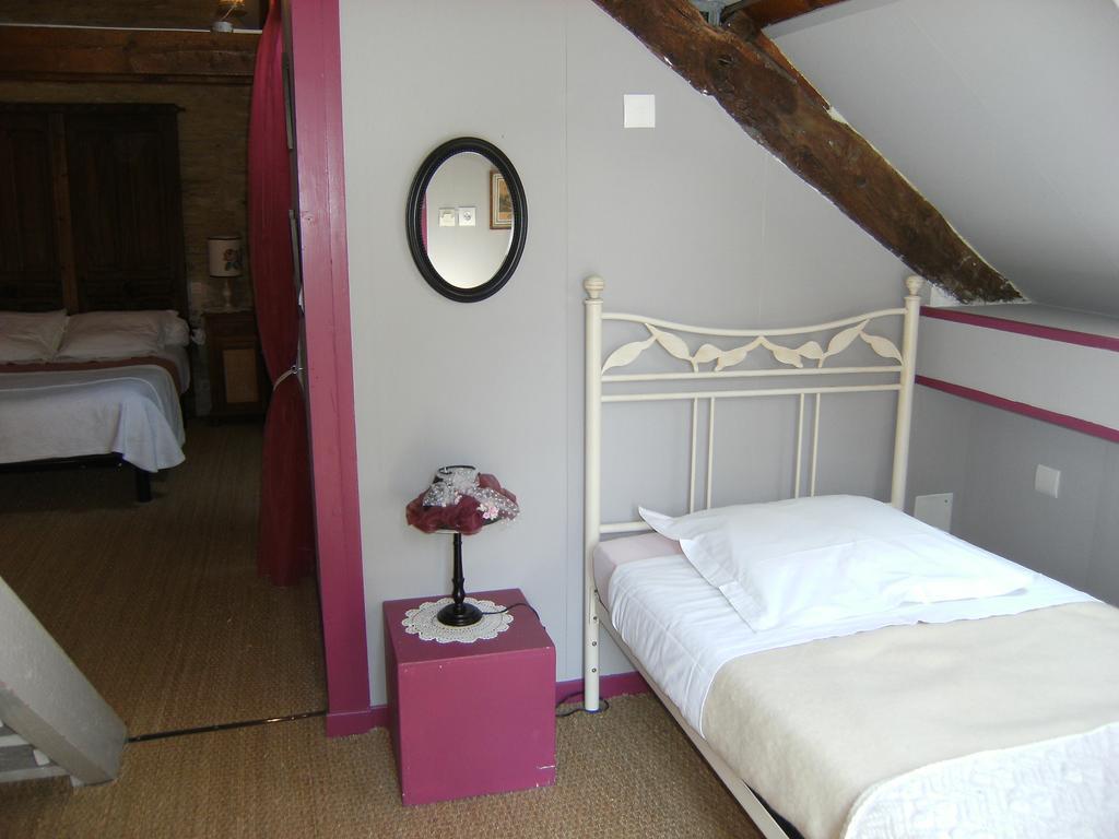 Le Relais Du Mont Chauve Bed and Breakfast Caumont-Sur-Aure Habitación foto