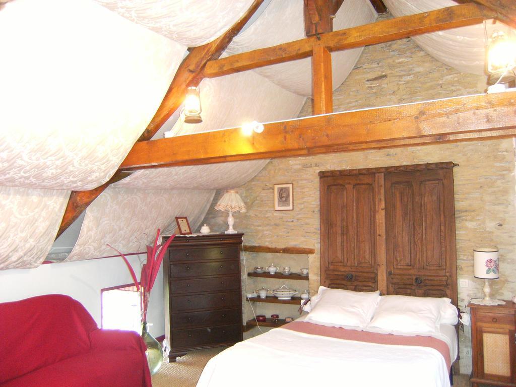 Le Relais Du Mont Chauve Bed and Breakfast Caumont-Sur-Aure Habitación foto