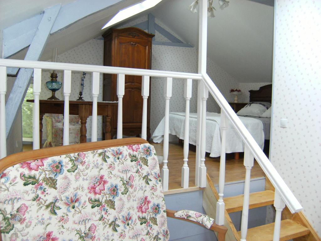 Le Relais Du Mont Chauve Bed and Breakfast Caumont-Sur-Aure Exterior foto